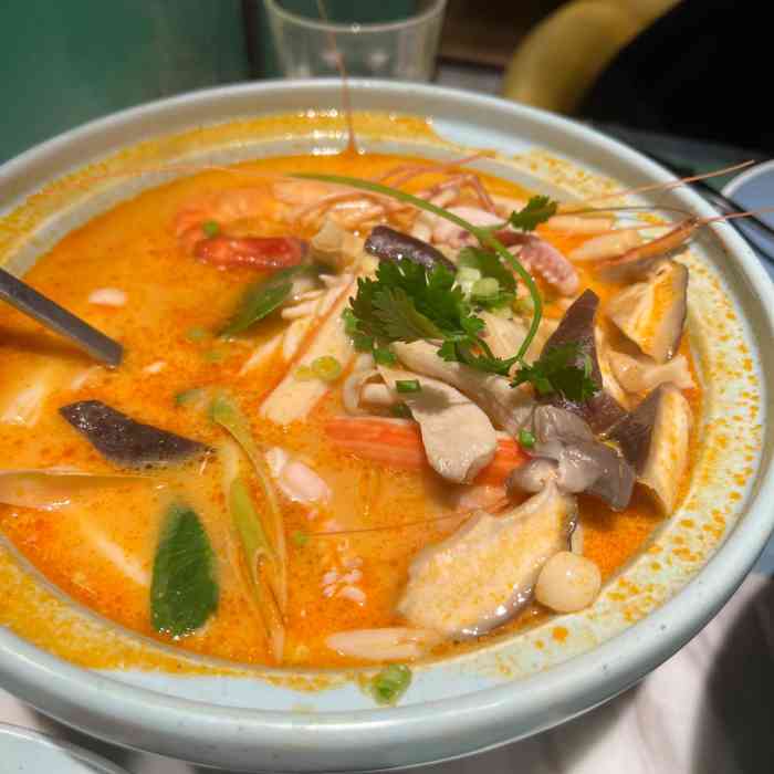 越南仔·精致越南菜(kkone店)-"一般般～冬阴功汤只有两个小小的虾都