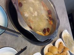 -光头药膳鸡(莱茵小镇店)