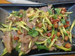 -曹丞相·地锅鸡·地锅鱼(武林店)