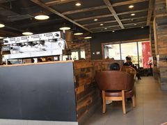 -星巴克臻选(青岛麦凯乐分店)