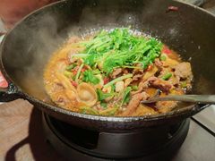 现炒黄牛肉-小隐人家(乐松店)