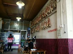 -阿婆情腊排骨火锅(金虹路店)