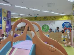 点击看大图 -孩子王童乐园(成都吾悦广场店)