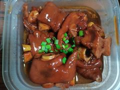 姑妈焖猪手-汤城小厨•粤菜•靓汤(金宝街店)