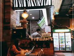 -雨舍咖啡(汉神购物广场咖啡街区店)
