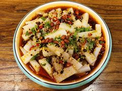 -一品江湖烧烤餐厅