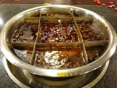 -邓莽子老火锅(中兴路总店)