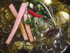 -渝和喵叔米线(南坪万达店)