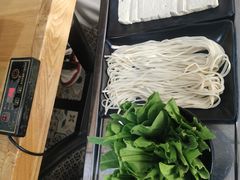 -云聚汇牛很鲜潮汕牛肉火锅(克拉玛依汉博店)