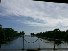 -亚龙湾喜来登·美景台大堂吧