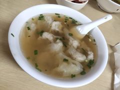 -张阿三馄饨店