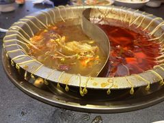 -沸炉重庆老火锅(军事博物馆店)