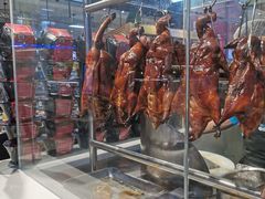 -盒马鲜生(红莲店)