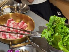 -围炉肉舍•炭烤活鳗•丹东海鲜烤肉(步行街店)