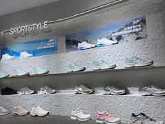 -SALOMON萨洛蒙(北京王府中环店)