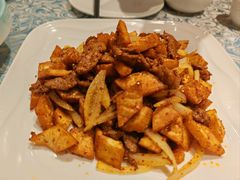 -巴扎美食·新疆菜·西域歌舞表演餐厅(新疆大厦店)