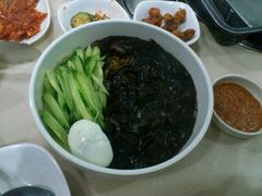 炸酱面-郑阿姨的家·이모네·韩料&烤肉(武川路店)