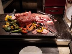 -海口绿发希尔顿酒店-田园汇自助餐·三文鱼·海鲜