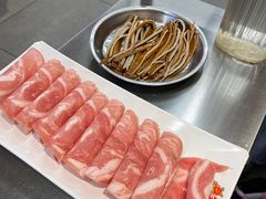 -肖婷姐大铁锅重庆火锅(南湖店)