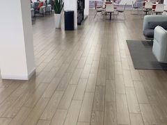 -深圳锦龙奥迪4S店(前海店)