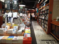 -西西弗书店&矢量咖啡(静安大悦城店)