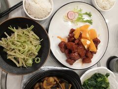 -乜都得港式茶楼(天贵路店)
