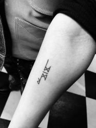 -墨無界刺青TATTOO