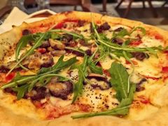 黑椒安格斯牛肉披萨-食间牛排(湖西路店)