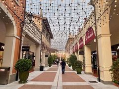 -佛罗伦萨小镇广佛名品奥特莱斯(疏港路店)