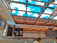 -阿瓦山寨·湘菜现炒·剁椒鱼头王(咸阳总店)