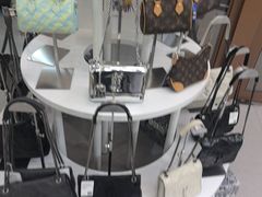 -六六奢品·vintage中古·回收二手奢侈品包包手表首饰(环球港店)