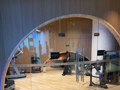 -涨巢·潮玩水疗局