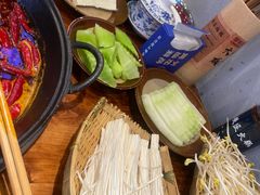 -憨铁匠火锅(红山6979店)