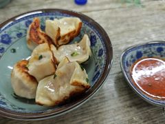 -无名氏宵夜小摊(祝家三姐妹馄饨店)