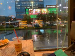 -漫咖啡(银泰创意城店)
