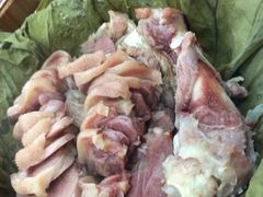 荷香蹄膀-绅士餐厅龙虾·烧烤(西门路店)