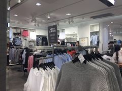 -H&M(天一广场店)