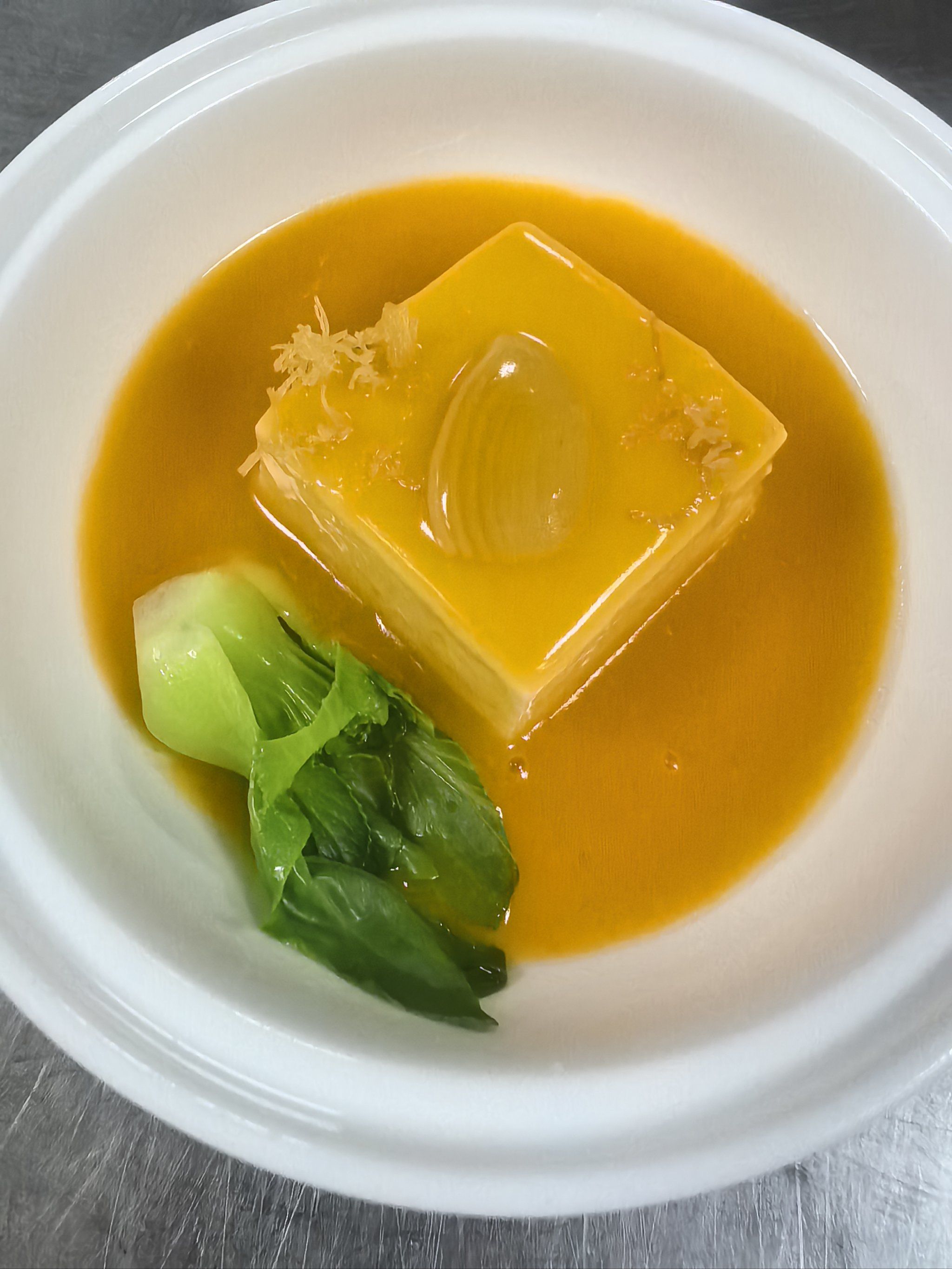 组庵豆腐:鲜嫩可口,是组庵湘菜中的一道经典菜品.