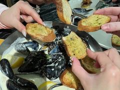 白葡萄酒柠檬烩海虹-TIAGO HOME KITCHEN(王府中环店)