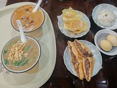 -方中山胡辣汤(顺河路店)