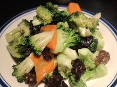 -小菜园新徽菜(青岛市南万象城店)