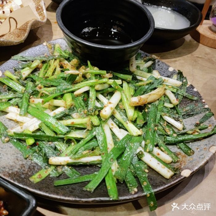 何师烧烤(东门店)-烤韭菜图片-成都美食-大众点评网