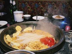 -鱼窝棚柴火铁锅炖(富山屯店)