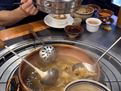 -阿山卓·野生菌火锅·纳西火塘烤肉