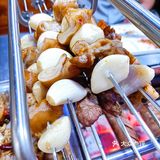 # 焦香四溢的烤串 [调皮]