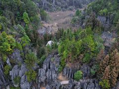 -梭布垭石林景区