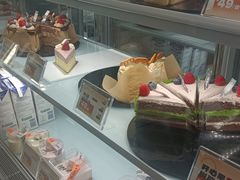 -卷们·现制生日蛋糕·蓝风车动物奶油(金源店)