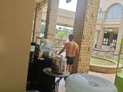 -金汤湾海水温泉度假酒店