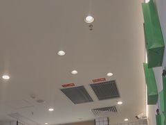 -蒙自源米线大王(花园城商场店)