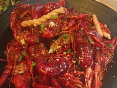 -巴厘龙虾·榜首油焖大虾(音乐学院·沿江酒馆店)
